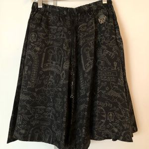 Unique, beautiful skirt.
